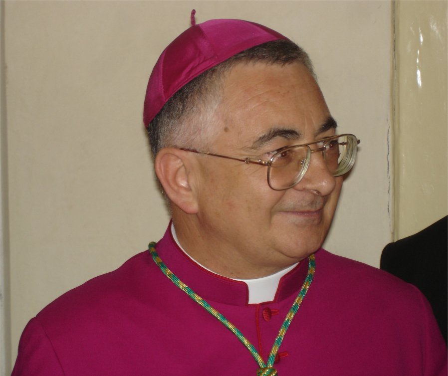 20140128 PIZZO Il vescovo monsignor Renzo in città: “Sulla processione non si torna indietro”.