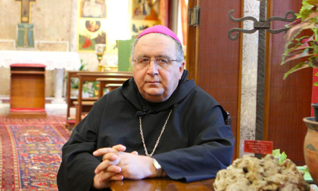 Incredibile a Reggio Calabria: arcivescovo sospende sacerdote indagato per rapporti con minorenni [NOME e DETTAGLI]