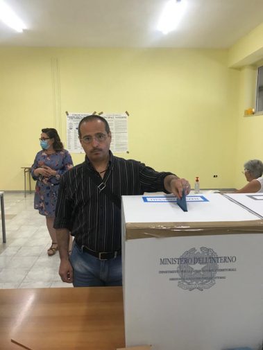 Elezioni a Pizzo, grande affluenza: hanno votato i quattro candidati a sindaco – Gazzetta del Sud